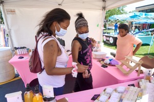 084Broadviewjuneteenthsaturday